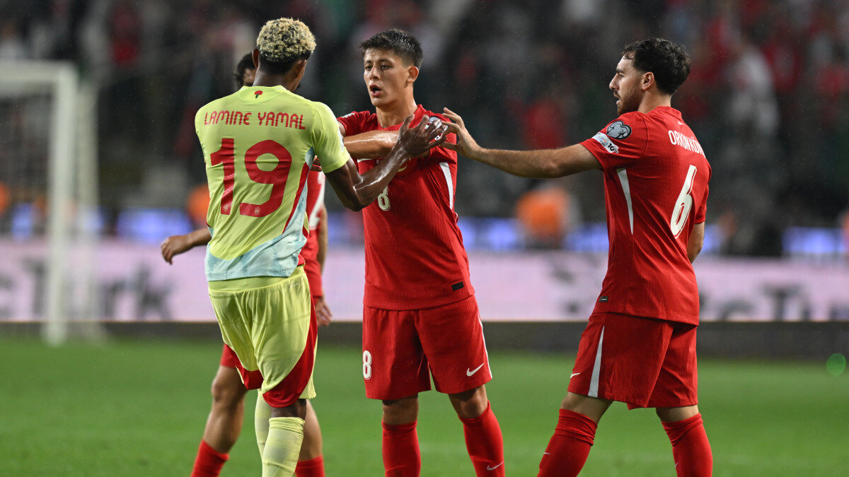  A Milli Futbol Takımı, 2026 FIFA Dünya Kupası Avrupa Elemeleri E Grubu ikinci maçında Konya'da İspanya'ya 6-0 kaybederek ağır bir hezimet yaşadı.