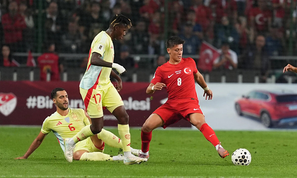 TÜRKİYE'NİN KALAN MAÇLARI<br><br>İspanya sonrası grubun ikinci favorisi olarak görülen A Milli Takımımız, gruptan çıkmak adına Ekim ayında kritik maçlara çıkacak. 