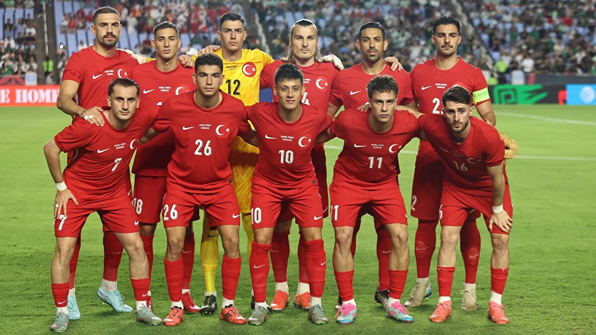 2026 Dünya Kupası’na Avrupa’dan 16 takım gidecek. Grup lideri olan 12 takım doğrudan Dünya Kupası bileti alacak. Elemeleri ikinci bitiren 12 takım ile ilk ikiye giremeyen ancak 2024-25 Uluslar Ligi genel sıralamasında en üst sırada yer alan 4 grup birincisi, 16 takım olacak şekilde dörderli 4 yola ayrılacak ve tek ayaklı yarı final ile final maçları sonucunda her yoldan 1’er takım finallere gidecek. Elemelerde puan eşitliği halinde önce genel averaja bakılacak. Bu sebeple averaj durumu da çok önemli. 