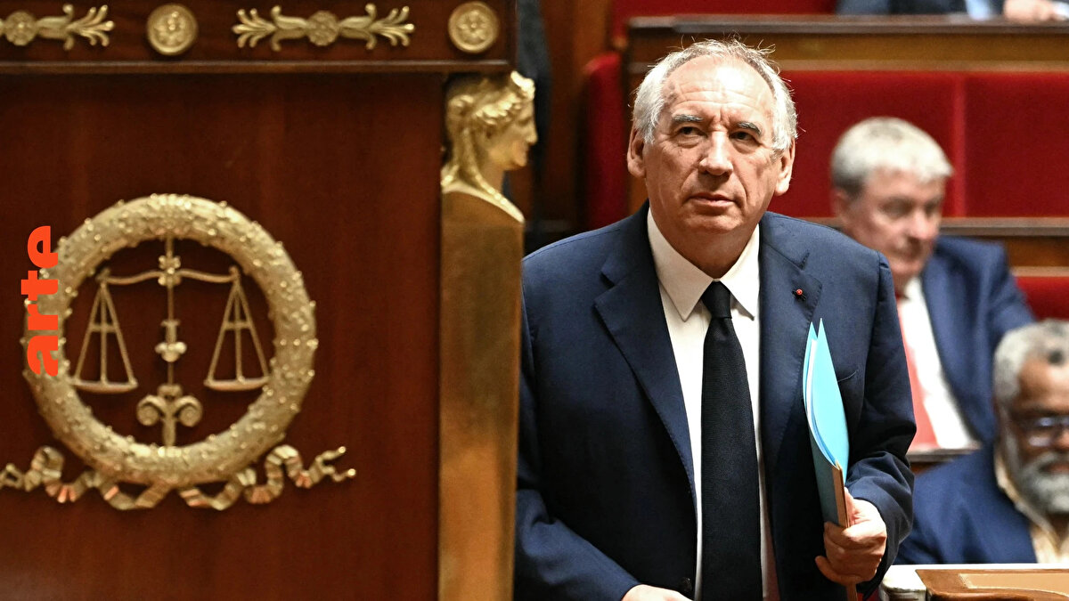 BAYROU'NUN YERİNE KİM GELEBİLİR?
