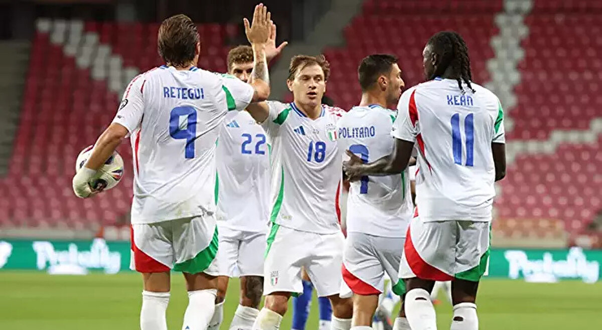 9 gol atılan ve gergin geçen maçı İtalya 5-4 kazandı. <br>