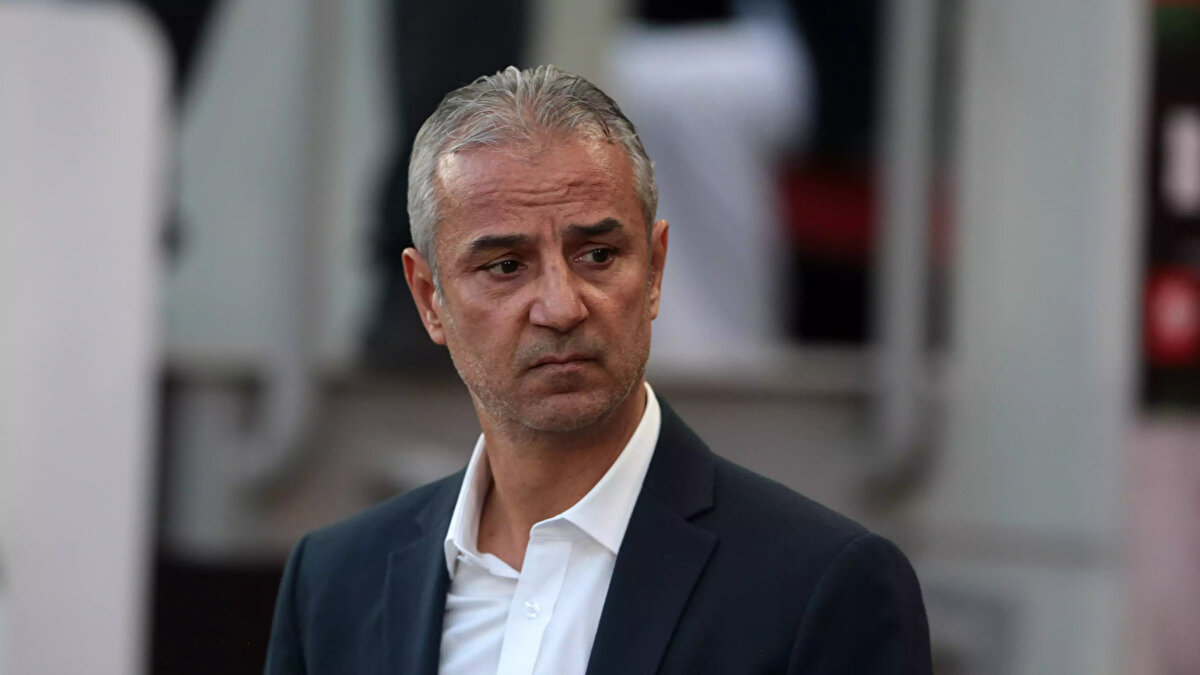 İSMAİL KARTAL'DAN TEDESCO KARARININ ARDINDAN  AÇIKLAMA<br><br>Fenerbahçe'de teknik direktörlük görevine Domenico Tedesco'nun gelmesinin ardından İsmail Kartal'dan açıklama geldi. 