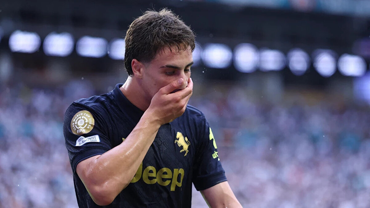 Öne Çıkan Performanslar<br><br>Juventus’un Kulüpler Dünya Kupası’nda Wydad Casablanca’yı 4-1 yendiği maçta iki gol attı ve bir de asist yaptı.<br><br><br><br><br>Derby d’Italia’da (Inter – Juventus) sonradan oyuna girerek iki gol kaydederek takımının geri dönüşünde kilit rol oynadı.