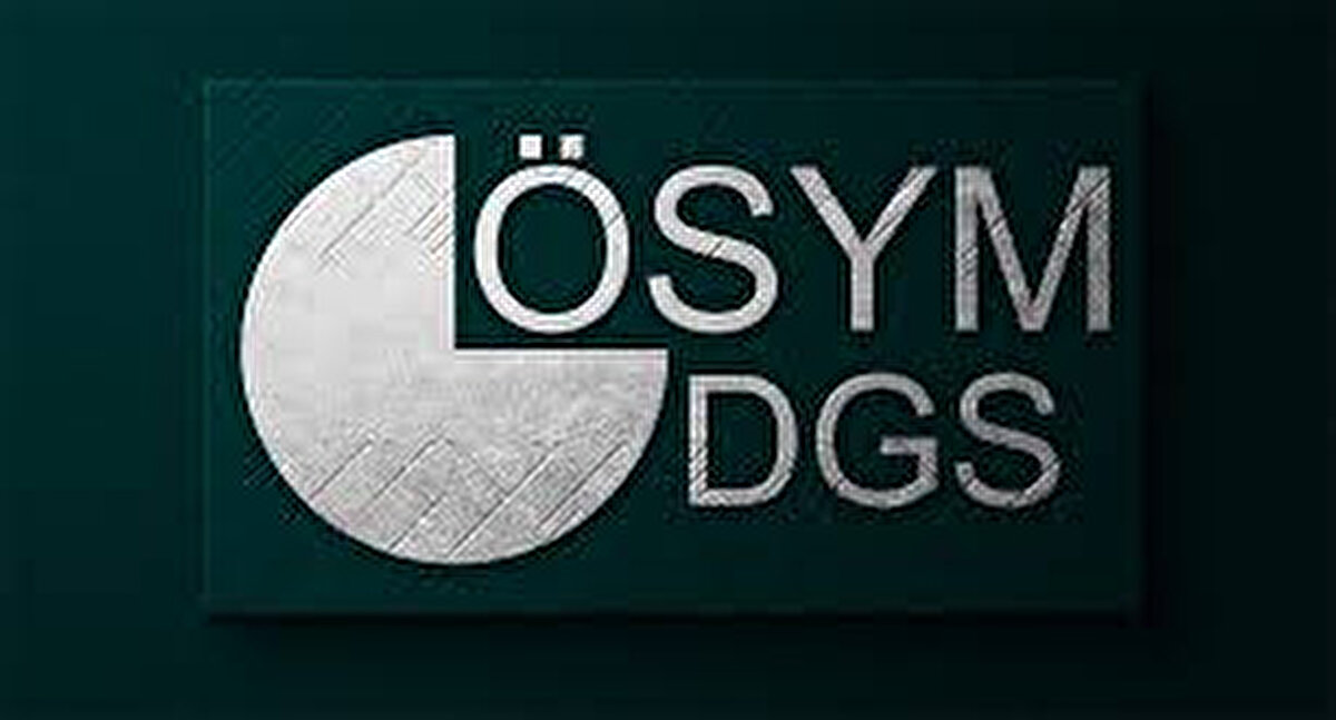 Ek tercih kuralları ise şu şekilde:<br><br>Tablo-1’de yer alan lisans programlarını, Tablo-2’de belirtilen ön lisans mezuniyet alanına uygun tüm adaylar tercih edebilir.<br><br>Kontenjanlara yerleştirme sırasında taban puan şartı aranmaz.<br><br>Ek yerleştirmede adaylar en fazla 30 tercih yapabilir.