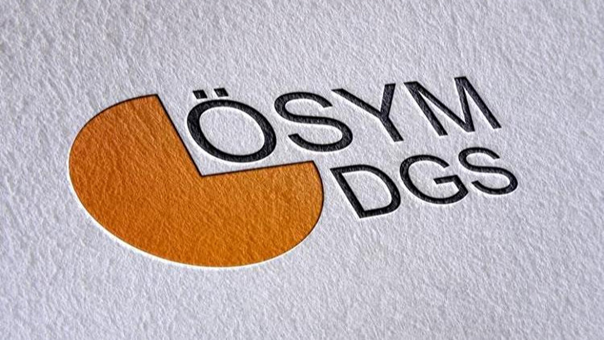 DGS ek tercih var mı?<br><br>ÖSYM her yıl, DGS sonuçlarının ardından ek tercih hakkı tanıyor. 2025-DGS merkezî yerleştirme ile herhangi bir lisans programına yerleşemeyen adaylar, ek yerleştirme hakkını kullanabilir. DGS ek tercih işlemleri tamamen internet üzerinden yapılacak ve adaylar T.C. kimlik numarası ve şifreleri ile bireysel olarak sisteme giriş yapacak.