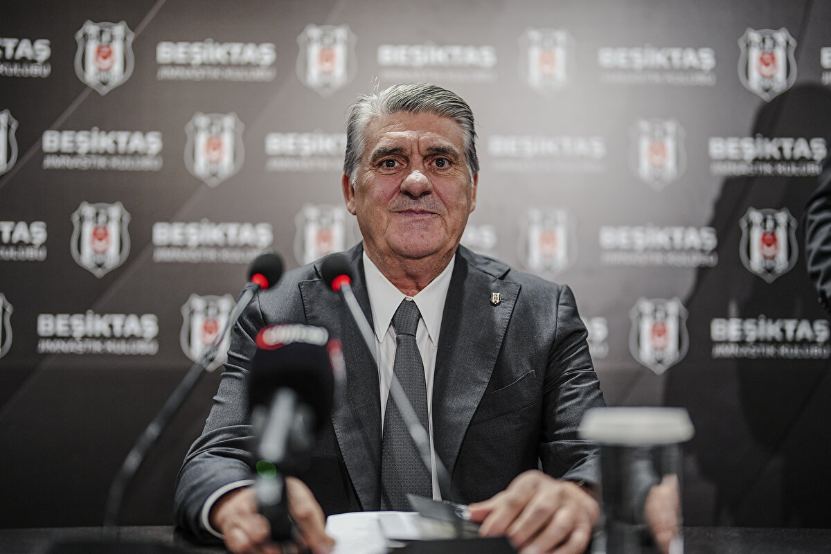 Siyah-beyazlı yönetim, tecrübeli futbolcu ve kulübüyle anlaşmaya vardı. Kayserispor, tecrübeli oyuncunun Beşiktaş'a transfer olduğun açıkladı.