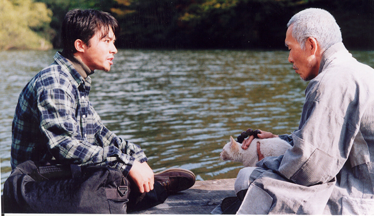 Orijinal İsmi: Bom yeoreum gaeul gyeoul geurigo bom<br>Süre: 103 dakika<br>Tür: Dram<br>Oyuncular: Park Ji-ah, Yeong-su Oh, Kim Young-min, Jae-kyeong Seo, Yeo-jin Ha, Jong-ho Kim<br>Yönetmen: Kim Ki-duk<br>Senarist: Kim Ki-duk<br>Yapım: 2003 - Güney Kore, Almanya