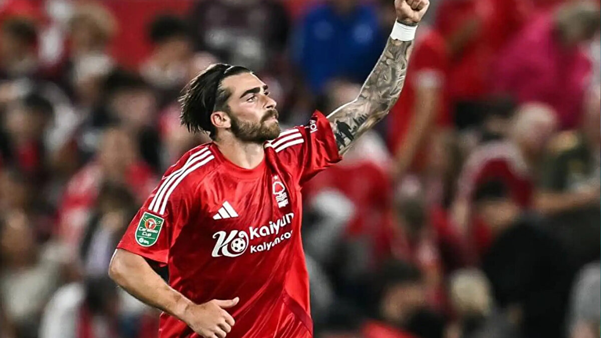 TRANSFER SON ANDA İPTAL OLMUŞTU<br><br>Sporting'de Jota Silva transferi, belgeler sisteme geç yüklendiği için son anda iptal olmuştu.