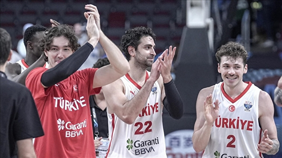 TÜRKİYE YUNANİSTAN BASKETBOL MAÇI HANGİ KANALDA? <br><br>Karşılaşma Letonya'nın başkenti Riga'da bulunan Arena Riga'da oynanacak. Karşılaşma heyecanı ise TRT1 ekranlarında canlı ve şifresiz olarak yayınlanacak. 