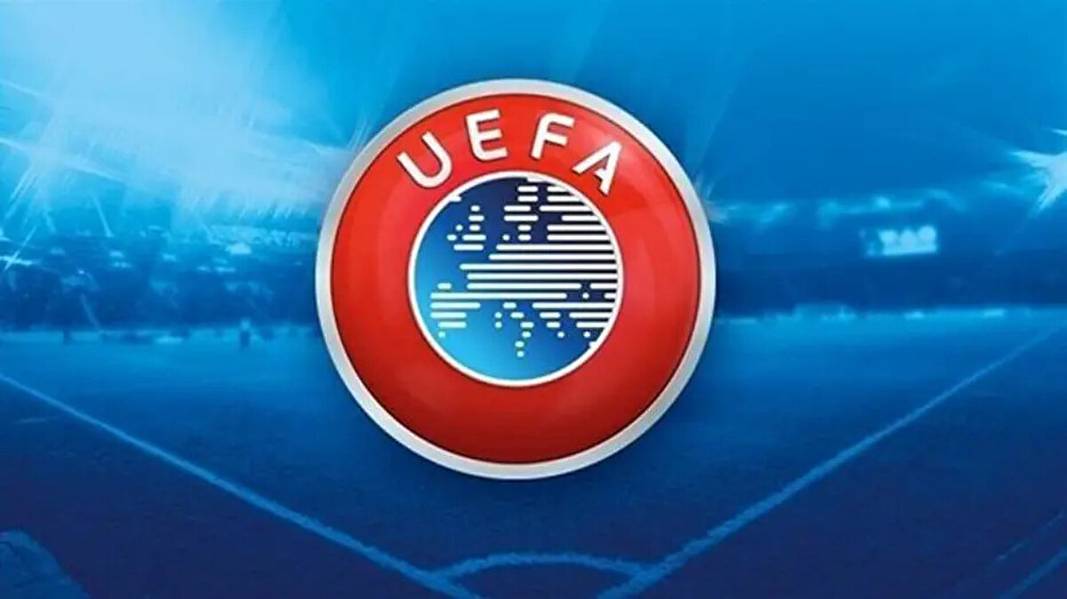Konuya ilişkin yapılan açıklamada, "UEFA Yönetim Kurulu, 202526 erkek kulüp müsabakaları yönetmeliğinde lig aşamasının 6. maç gününe kadar uzun süreli sakatlık veya hastalık nedeniyle en fazla 1 oyuncunun geçici olarak değiştirilmesine izin veren değişikliği onayladı." ifadeleri kullanıldı.