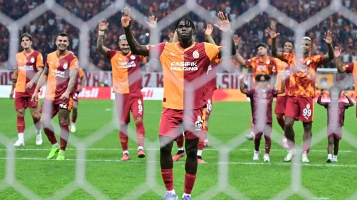 Takımların Süper Lig performansı<br><br>Galatasaray bu sezon Süper Lig’e fırtına gibi başladı. Sarı kırmızılı ekip oynadığı 4 maçın tamamını kazanarak 12 puanla liderlik yarışını sürdürüyor. Eyüpspor ise ilk 4 haftada yalnızca 1 galibiyet alırken, 1 beraberlik ve 2 mağlubiyetle 4 puan toplayarak 10. sırada yer alıyor.
