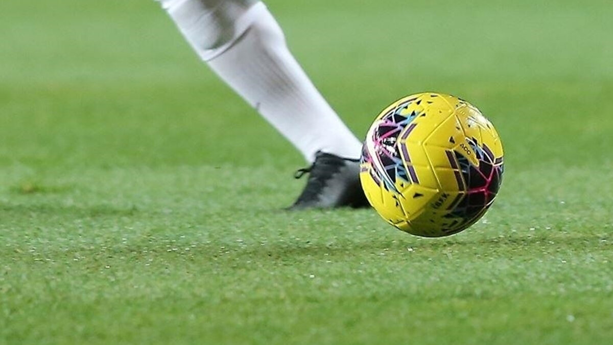 Portekiz 1. Lig<br><br>22.15 Benfica – Santa Clara<br><br>22.15 Alverca – Tondela