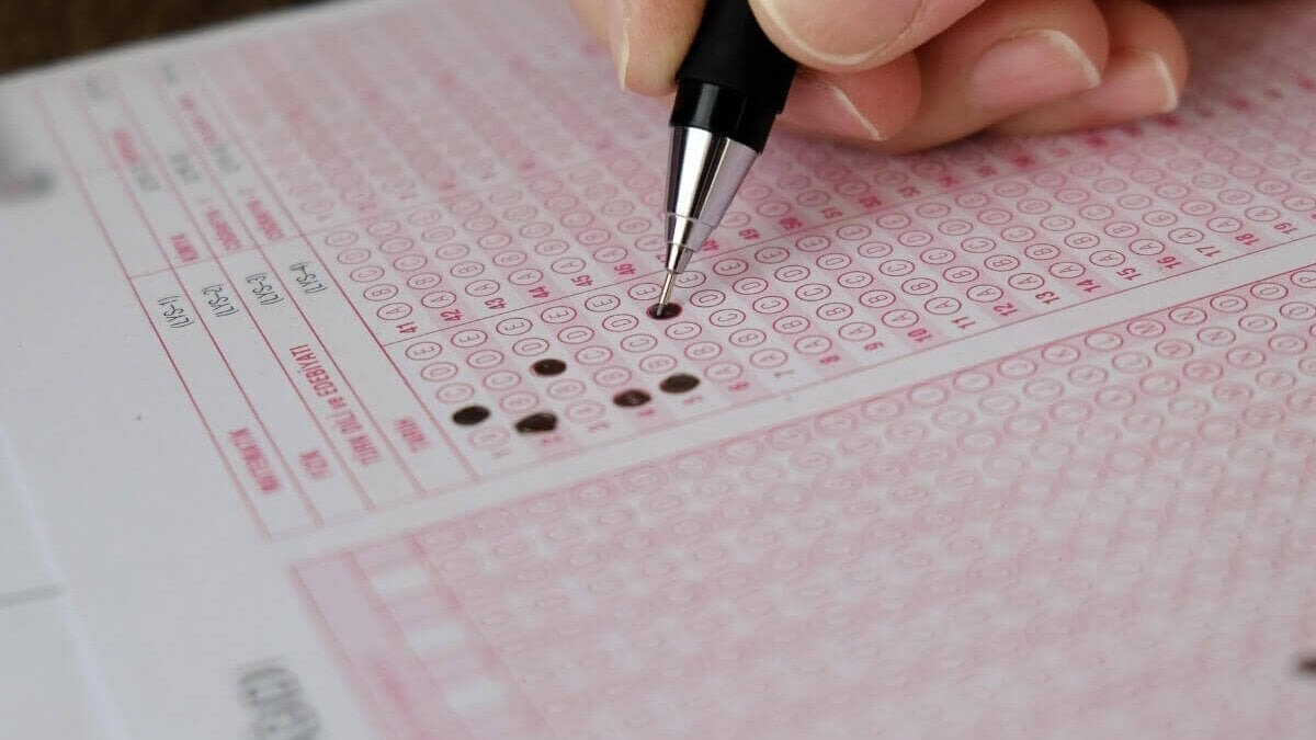 17 Ağustos 2025 Pazar günü TUS 2. Dönem sınavı yapıldı. Adaylar şimdi sınav sonuçlarının açıklanacağı günü bekliyor. Temel Tıp Bilimleri Testi (TTBT) ve Klinik Tıp Bilimleri Testi (KTBT) olmak üzere iki sınav uygulandı. TUS 2. Dönem sınav sonuçları açıklandı.