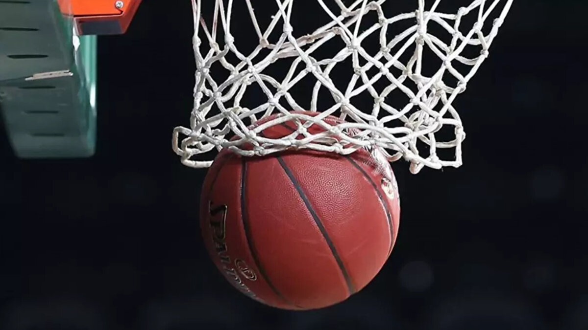 Almanya Finlandiya maçı hangi kanalda yayınlanacak?<br><br>Almanya - Finlandiya maçı TRT Spor Yıldız ekranlarından canlı yayınlanacak.