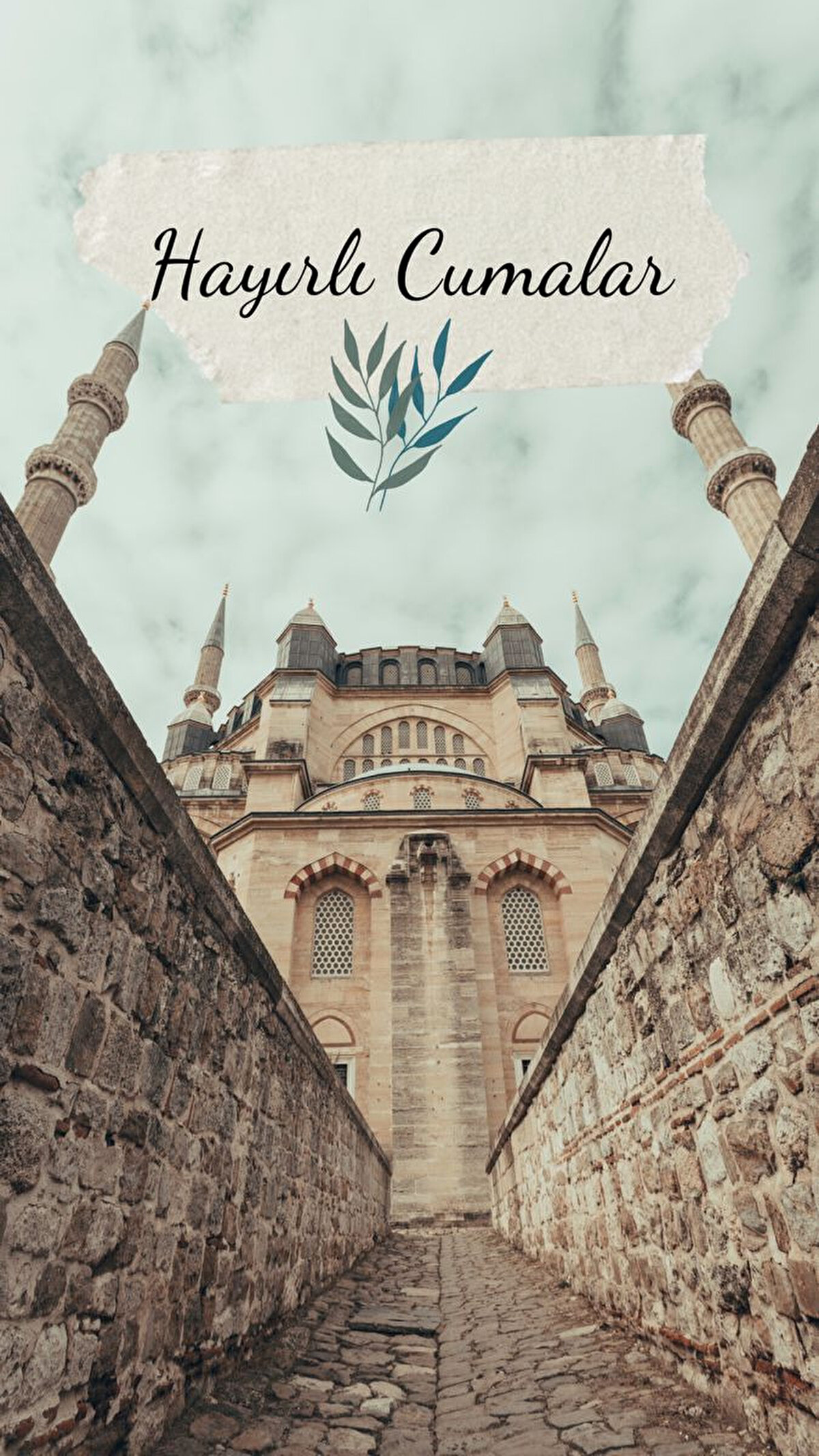 Yakınlık ne zamanla ne mekenla sınırlıdır.Eller Allah"a açıldığında akla ilk gelen sevilenlerdir.Aklımda yürüğimde ve duamdasınız.Cumanız mübarek olsun..