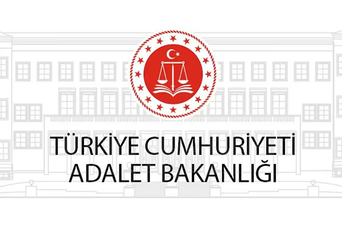 ADALET BAKANLIĞI PERSONEL ALIM SONUÇLARI AÇIKLANDI MI?<br><br>15 Ağustos'da tamamlanan Adalet Bakanlığı 5 bin<br>personel alım başvurularının sonuçları henüz açıklandı. Sonuçların<br>önümüzdeki günlerde açıklanması bekleniyor.<br>Adalet Bakanlığı 5 bin personel alım başvuru sonuçları<br>açıklandığında detayları haberimizde paylaşacağız.
