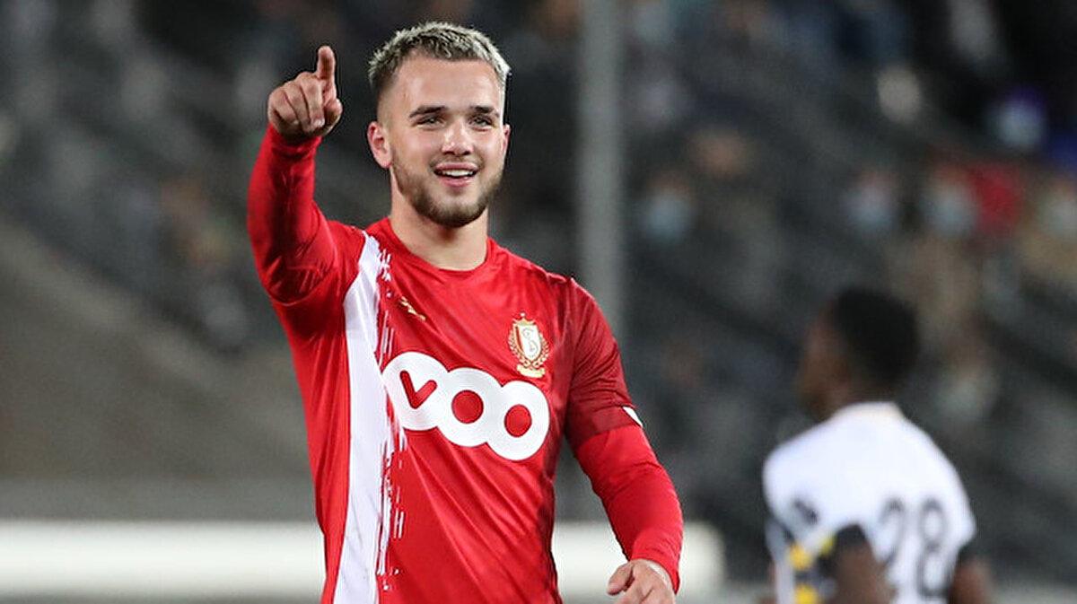 Gündeme gelen iddaya göre; Beşiktaş yönetimi Raskin'e ve kulübüne teklif yapıldı. Fakat oyuncu Türkiye'de oynamaya sıcak bakmıyor. Yönetim, oyuncuyu ikna etmek için görüşmelerini sürdürüyor.