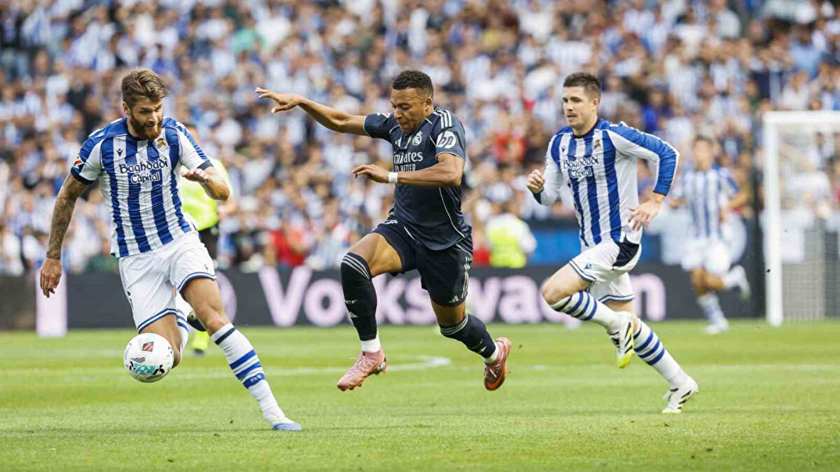 Son dakikalarda baskısını artıran Sociedad, beraberlik golünü bulamazken Real Madrid sahadan 2-1’lik skorla galip ayrıldı.