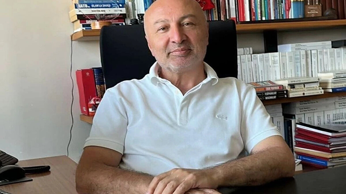 <br>HAMDİ KILIÇ NERELİ?<br>Cumhurbaşkanı Erdoğan’ın başdanışmanı Hamdi Kılıç aslen Yozgat'ın Sorgun ilçesindendir.<br>