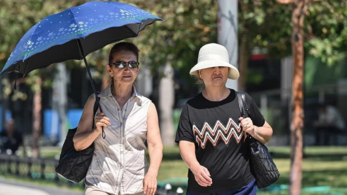 Hava sıcaklığı<br><br>Hava sıcaklıklarında önemli bir değişiklik öngörülmüyor. Güney bölgelerde sıcaklıklar mevsim normallerinin üzerinde seyrederken, diğer bölgelerde mevsim normalleri civarında kalmaya devam edecek.