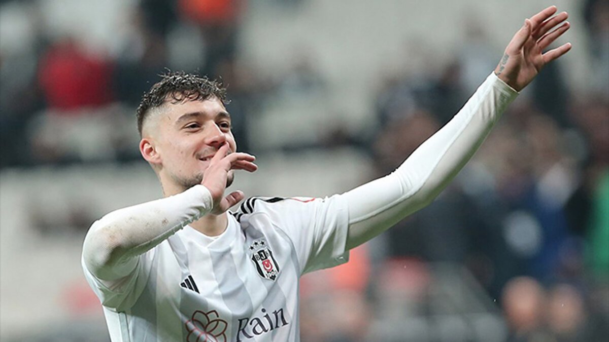 23-) Ernest Muci: 10 Milyon Euro<br>(Beşiktaş)<br>