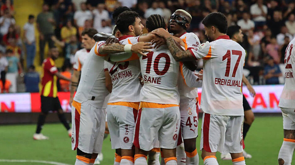 Galatasaray, UEFA ŞAmpiyonlar Ligi'nin ilk haftasında Eintracht Frankfurt deplasmanına gidecek.