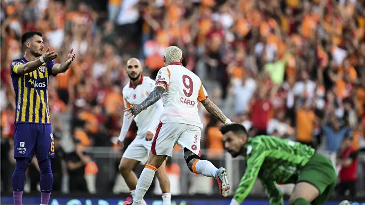 "Daha az tecrübe, daha az başarı anlamına gelmek zorunda değil" ifadelerinin yer aldığı değerlendirmede, Frankfurt'un bu seviyedeki ilk sezonunda son 16'ya kalmayı başardığı hatırlatıldı.