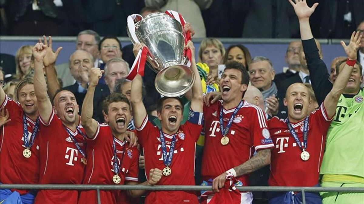 2012-13: FC Bayern Münih