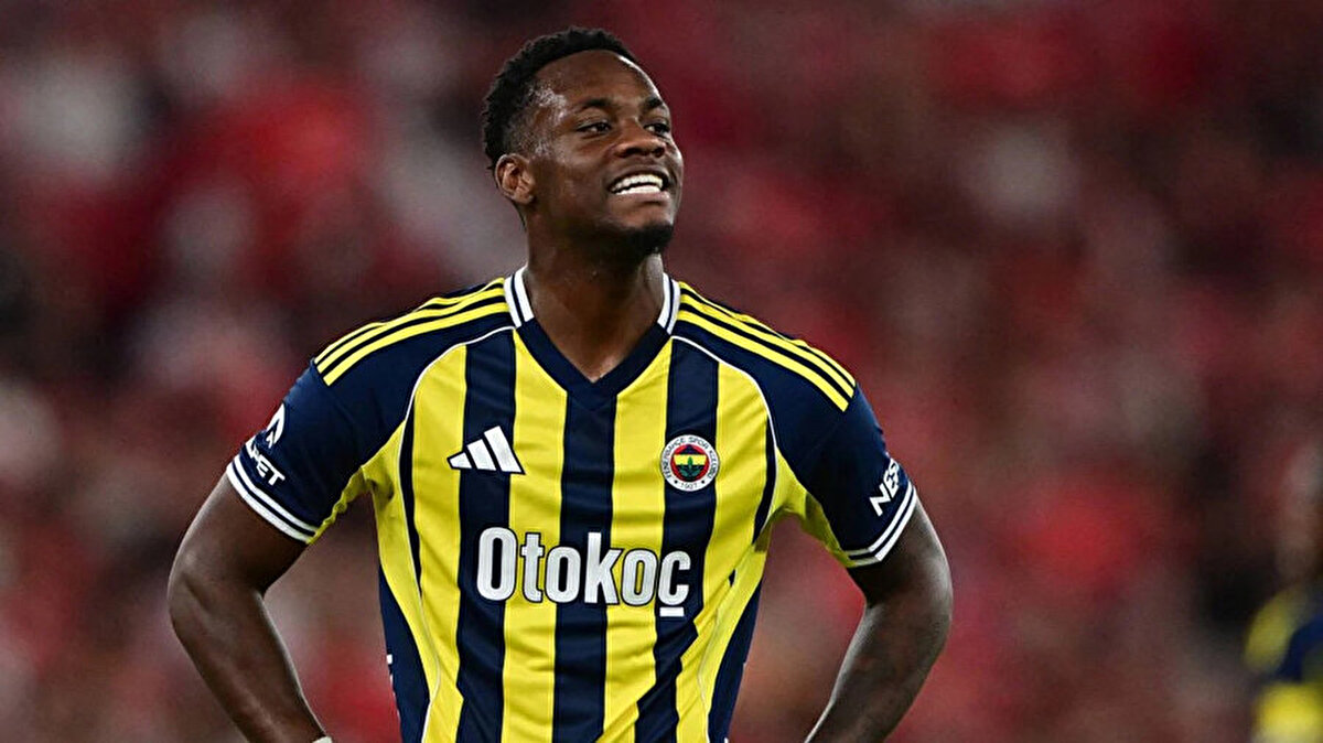 Fenerbahçe formasıyla toplamda 6 maça çıkan Jhon Duran 1 gol ve 1 asist katkısı yaptı. 