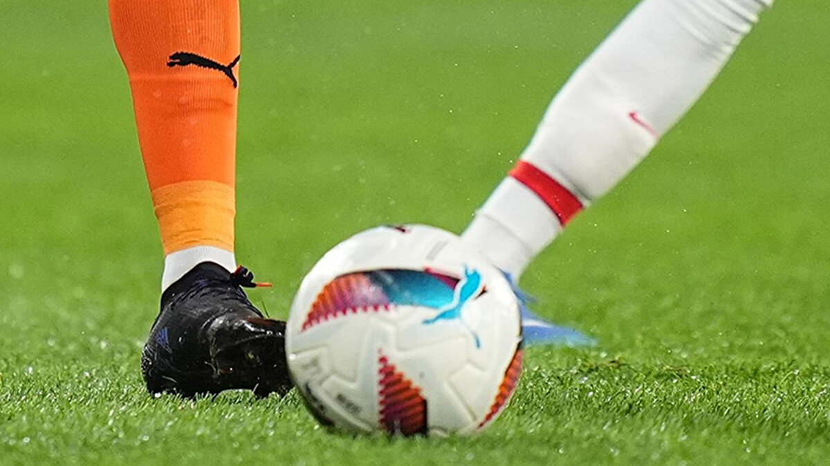 Derbide ise Fenerbahçe, Trabzonspor'u 1-0 mağlup etti. Süper Lig'in lideri Galatasaray, deplasmanda ikas Eyüpspor'u 2-0 yendi ve liderliği sürdürdü.