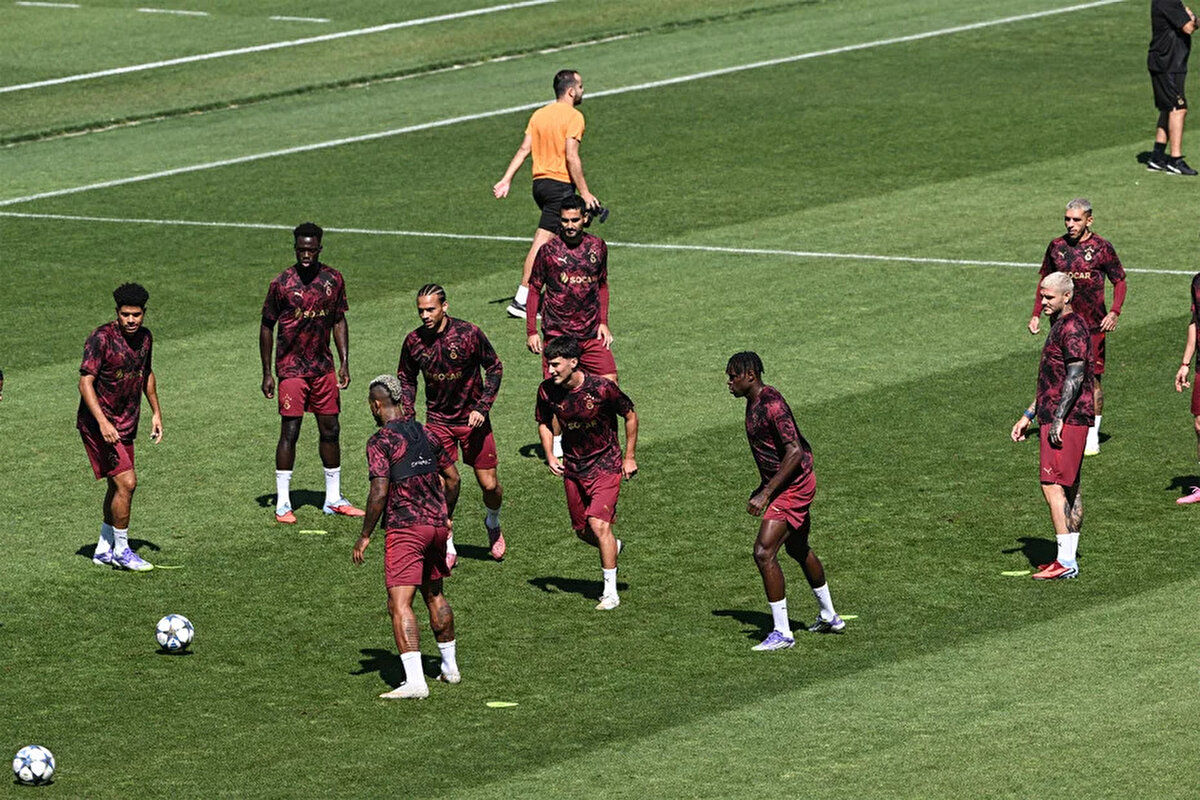 Sarı-kırmızılılarda bu maç öncesinde kamp kadrosu da netlik kazandı.<br><br>