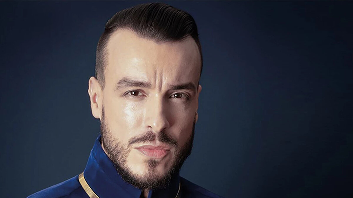 Adrian, paylaşımında saldırıların insanlık adına büyük bir utanç olduğunu belirterek, şunları kaydetti: