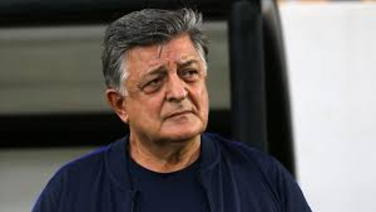 TFF 1. Lig ekibi Sarıyer Spor Kulübü’nde Yılmaz Vural teknik direktörlük görevine getirildi.