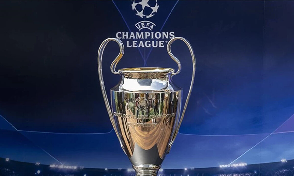 Şampiyonlar Ligi Maçları Şifresiz İzlenebilecek mi?<br><br>Futbolseverlerin en çok sorduğu sorulardan biri “Şampiyonlar Ligi maçları şifresiz mi?” oluyor. TRT’nin belirleyeceği bazı maçlar TRT 1 ve TRT Spor ekranlarından ücretsiz olarak izlenebilecek. Ancak yayın kapsamındaki diğer karşılaşmalar için tabii üyeliği gerekiyor.