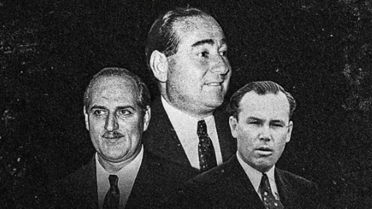 Türk demokrasisi, 16-17 Eylül 1961 tarihlerinde en kara günlerinden birini yaşadı. 1950 seçimlerinde yüzde 52,7 oyla iktidara gelen ve 10 yıl başbakanlık yapan Adnan Menderes ile arkadaşlarının idamının üzerinden 64 yıl geçti.