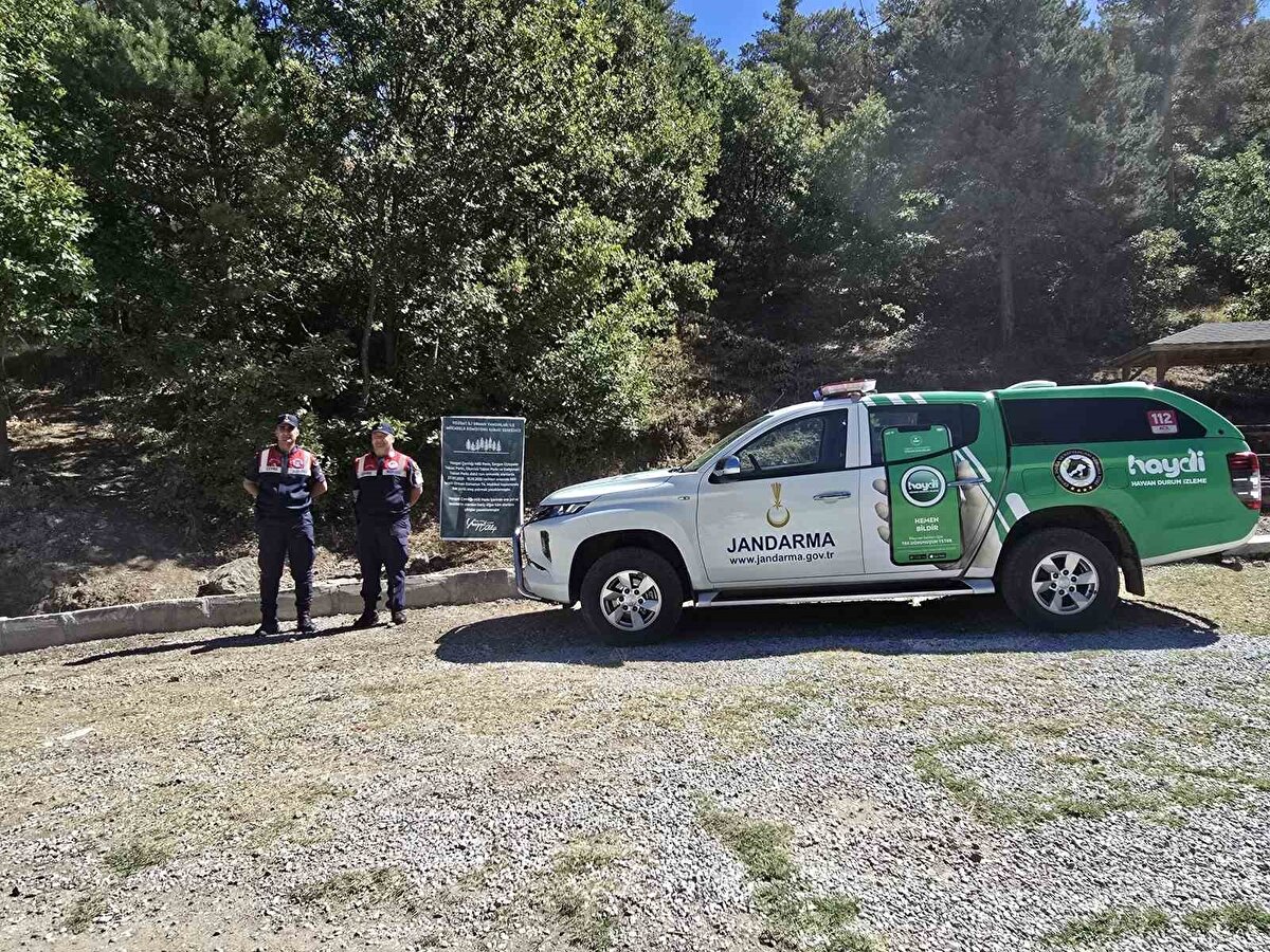 Öte yandan izinsiz toplanan tek bir salep soğanı için 557 bin TL para cezası uygulanacağı öğrenildi.