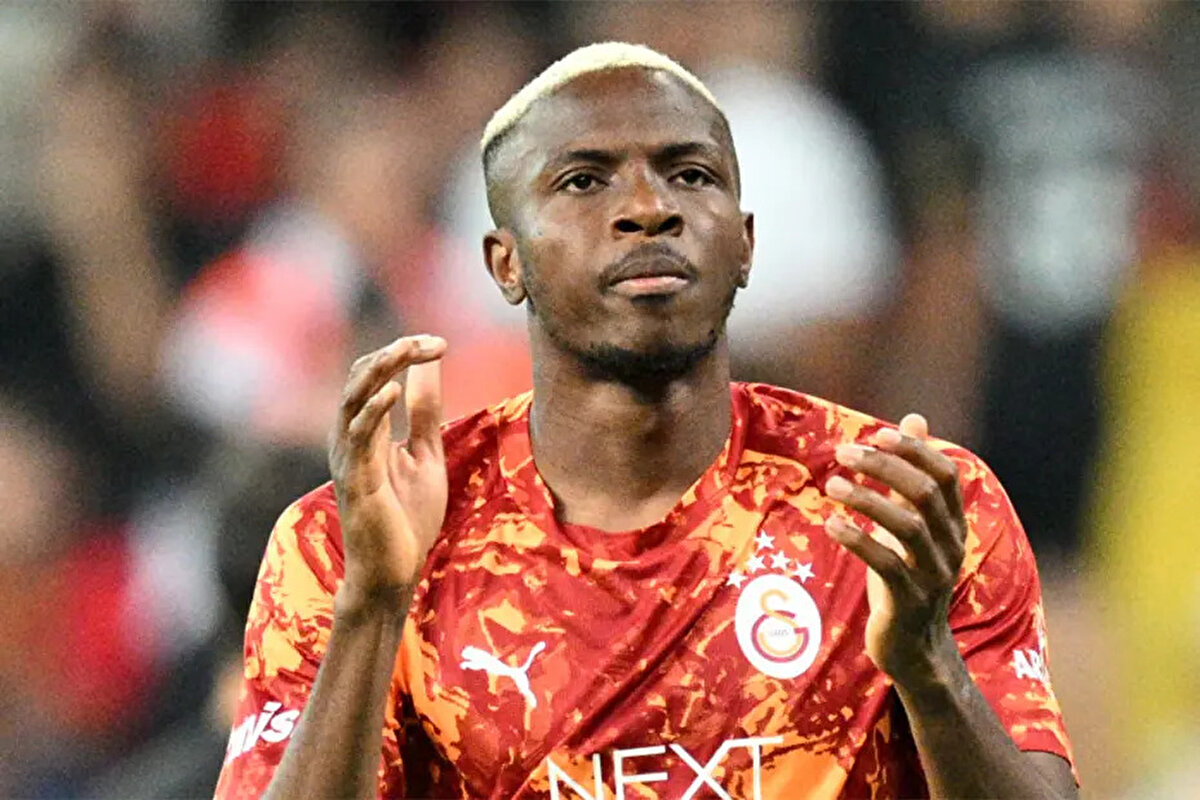 Galatasaray formasıyla bu sezon Süper Lig'de 3 maça çıkan Victor Osimhen 2 gol kaydetti.<br><br>
