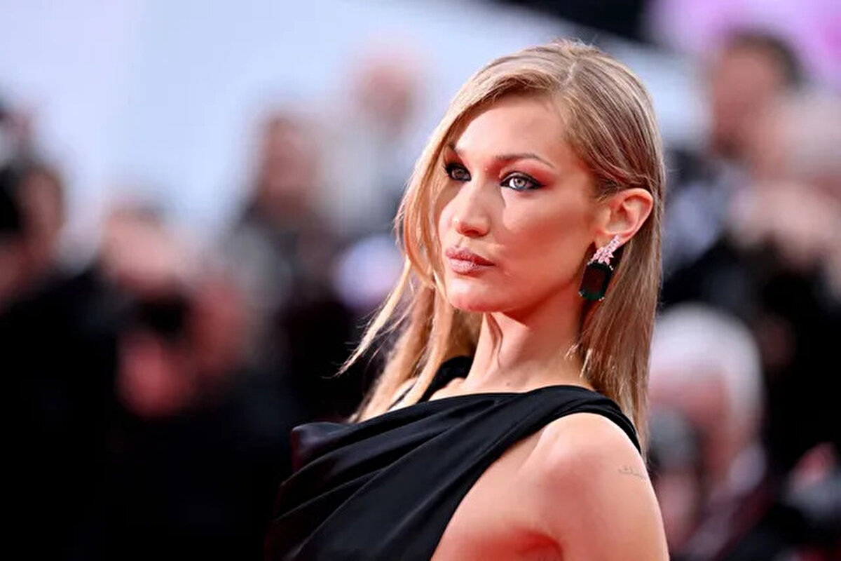 Bella Hadid nereli?<br><br>Bella Hadid, Amerika Birleşik Devletleri’nin Washington, DC şehrinde doğdu. Babası Filistinli emlak milyarderi Mohamed Hadid, annesi ise Hollandalı eski model Yolanda Hadid’dir.