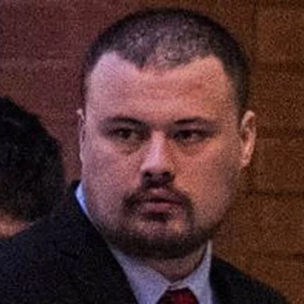 3 YIL FUTBOLDAN MEN EDİLMİŞ<br><br>2015 yılında Anfield'da Steven Gerrard'ın veda maçında engelli bir kadına sözlü tacizde bulunduğu için futboldan 3 yıl men edilmişti.