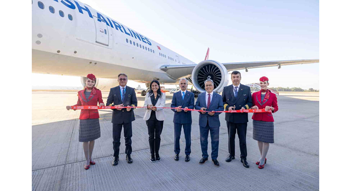 THY'nin ABD merkezli X şirketinin sosyal medya platformundan yapılan açıklamada, Citilink ile "Airbus A320 neo" ve "A320 ceo" uçaklarının iniş takımı bakım hizmetlerini kapsayan çok yıllık anlaşma yapıldığı belirtildi.