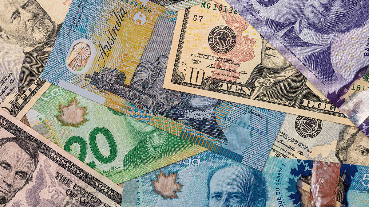 Böylece toplam rezervler 180 milyar 106,8 milyon dolar olan seviyesinden, 177 milyar 860 milyon dolara geriledi.