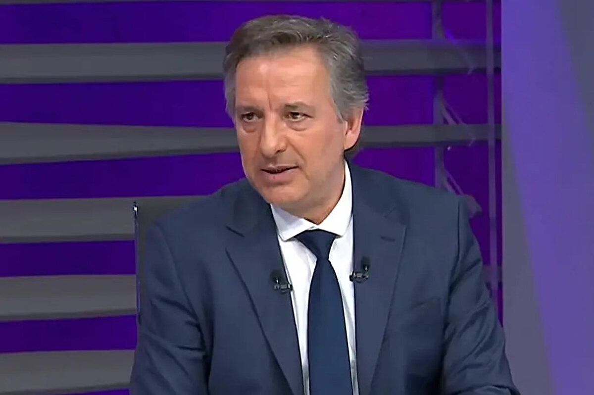 İlker Yağcıoğlu, TRT Spor'da İrfan Can Eğribayat'ın büyük hatası sonrası gelen 2. golü değerlendirdi. Yağcıoğlu'nun açıklamaları şöyle: