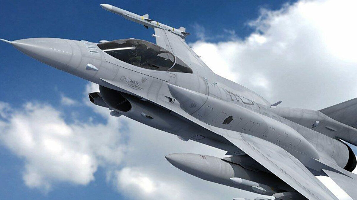 Türkiye’nin Envanteri Dikkat Çekti<br><br>Eurofighter programı için görüşmelerini sürdüren Türkiye, bir yandan da 230 F-16 ile dünyada en çok F-16’ya sahip ikinci ülke konumunda bulunuyor. Bu sayı, Türkiye’nin hava gücünde F-16’ların hâlen çok önemli bir yere sahip olduğunu gösteriyor.