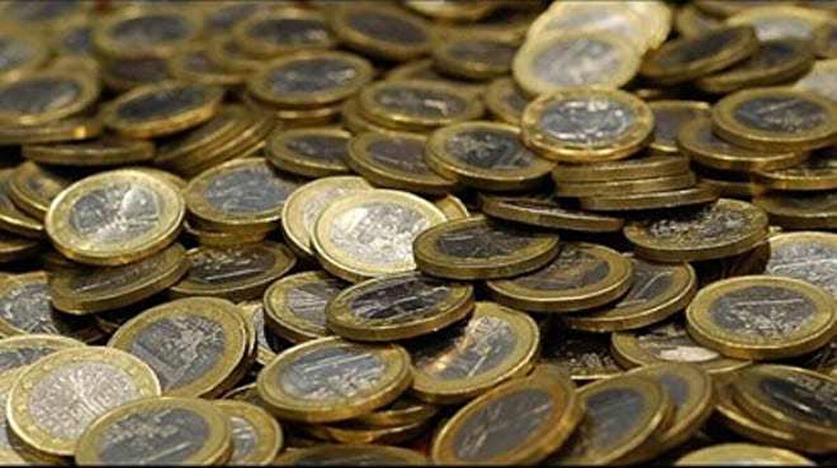 Türkiye Cumhuriyet Merkez Bankası'nın, artan maliyetlerden dolayı 50 kuruşun üretimine son vereceği iddia edildi.