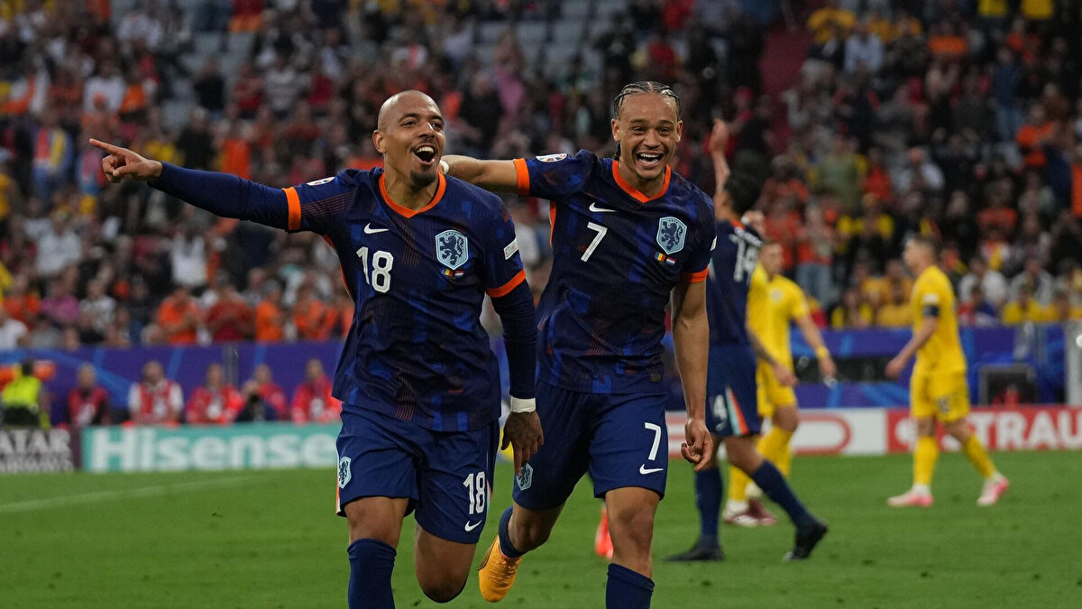 7-) Hollanda: 1754.17