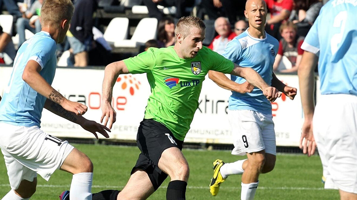 2- JEUNESSE ESCH<br><br>-39 maç<br>-90 averaj