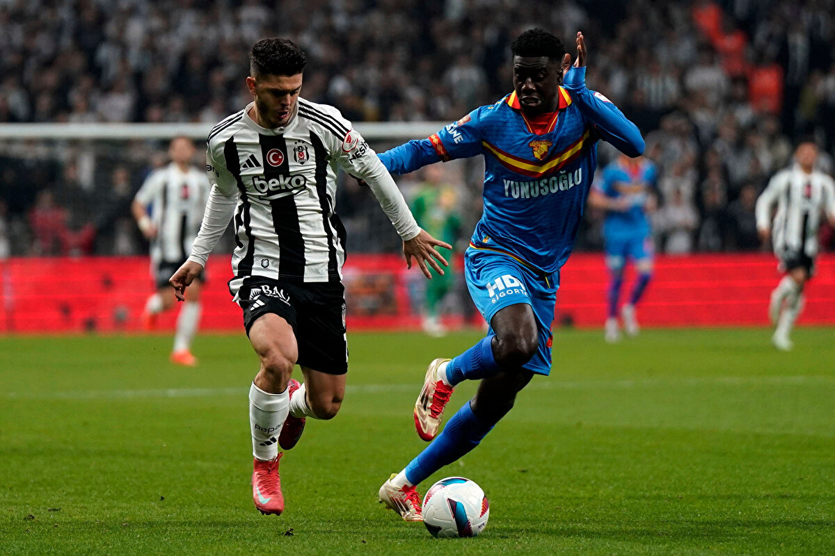 İki takım, bu karşılaşmayla birlikte 59. kez karşı karşıya gelecek. Önceki 58 maçta Beşiktaş 30 galibiyet alırken, Göztepe 11 galibiyet elde etti, 17 maç ise beraberlikle sonuçlandı.