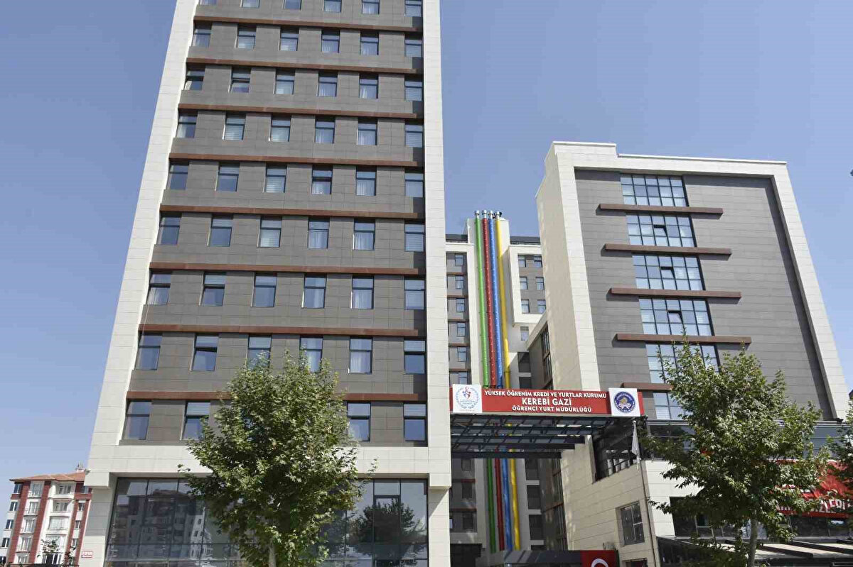 KYK Yurt-Time Başvuruları Ne Zaman Başlayacak?<br>Gençlik ve Spor Bakanlığı (GSB) tarafından yürütülen KYK Yurt-Time projesinin yeni dönem başvuru tarihleri merakla bekleniyor. Geçtiğimiz yıl 16-20 Eylül tarihleri arasında yapılan başvurulara bakıldığında, 2025-2026 dönemi için de başvuruların Eylül ayı sonunda başlaması bekleniyor. Konuyla ilgili resmi bir açıklama geldiğinde bilgiler anında güncellenecektir. Öğrenciler, en doğru ve güncel bilgiler için GSB'nin resmi sosyal medya hesaplarını takip edebilirler.<br>