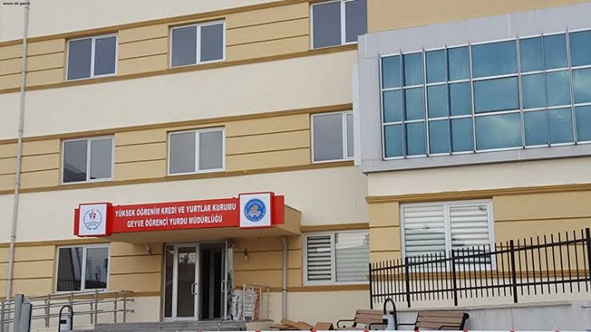 Peki, Yurt-Time 1. dönem başvuruları ne zaman başlayacak? Projeye başvuru şartları nelerdir ve nasıl başvuru yapılır? Üniversite öğrencileri, GSB'den gelecek resmi açıklamayı bekliyor. KYK yurtlarında konaklayan öğrenciler için geçerli olan bu projenin başvuruları her yıl Eylül ayında başlıyor ve e-Devlet üzerinden yapılıyor.<br>Peki, Yurt-Time Spor Projesi nedir, başvuru nasıl yapılır? Sonuçlar ne zaman açıklanacak? İşte, konuya dair merak edilen tüm detaylar.<br>