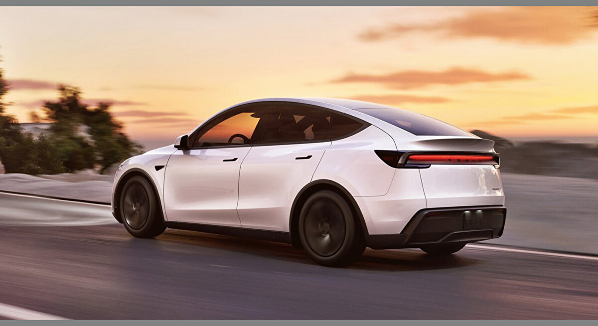 Model Y’nin Menzili 145 Km Uzayabilir<br><br>Yeni batarya ile Model Y’nin menzilinde %25 artış sağlanabilecek.<br>Alternatif olarak, mevcut menzil korunarak daha küçük ve hafif bataryalar üretmek de mümkün olacak.